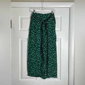 Anthropologie Faithfull the Brand Betina Floral Cropped Pants - Size 6 / Medium